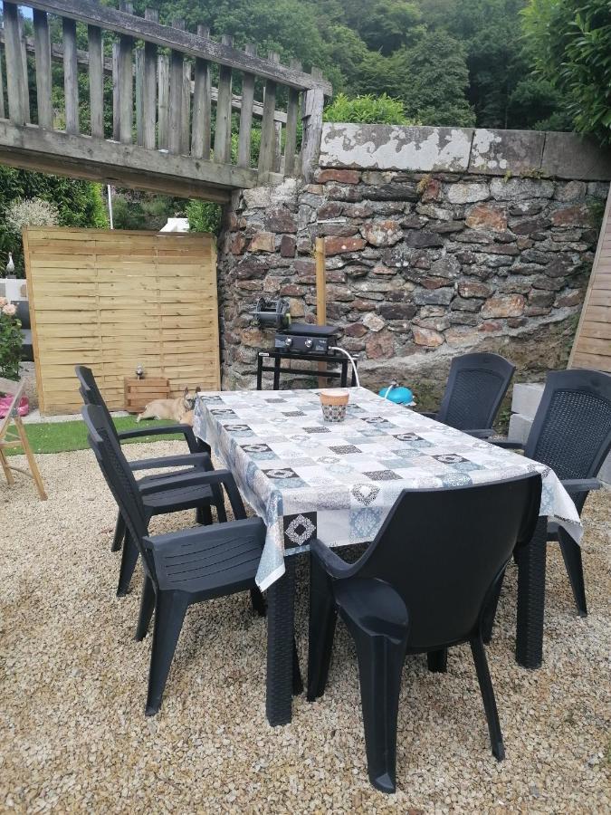 Moulin De Brezal Et Etang A 20 Minute De La Mer Plouneventer 외부 사진